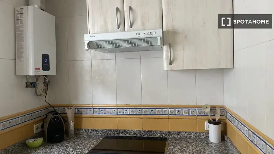 Cocina de Piso de alquiler en Sant Cugat del Vallès con Aire acondicionado, Calefacción y Amueblado