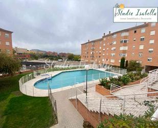 Piscina de Pis de lloguer en  Toledo Capital amb Aire condicionat, Calefacció i Forn