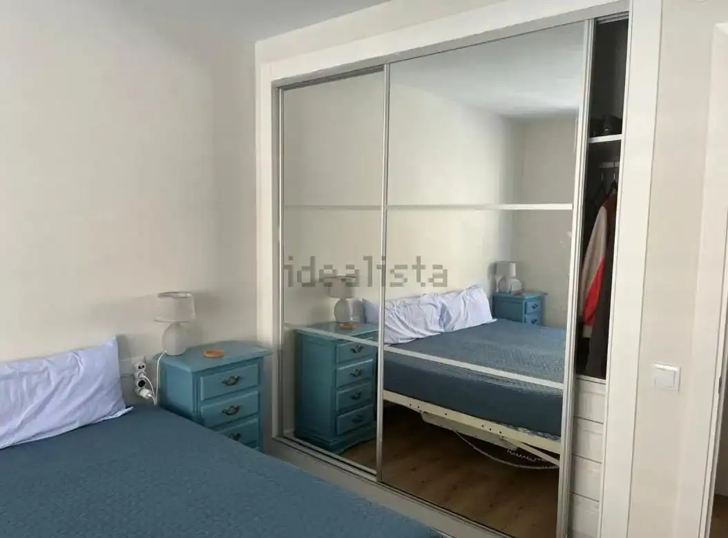 Dormitori de Pis de lloguer en Alicante / Alacant amb Aire condicionat, Calefacció i Moblat