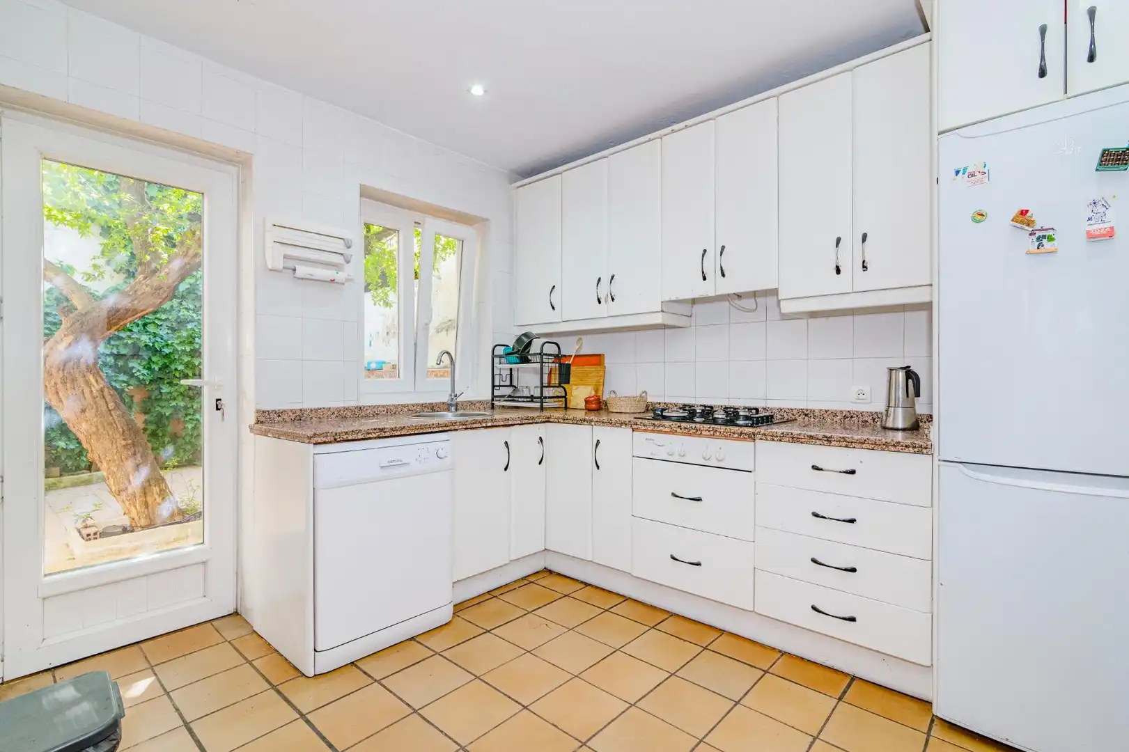 Cocina de Casa o chalet en venta en Cúllar Vega con Calefacción y Balcón