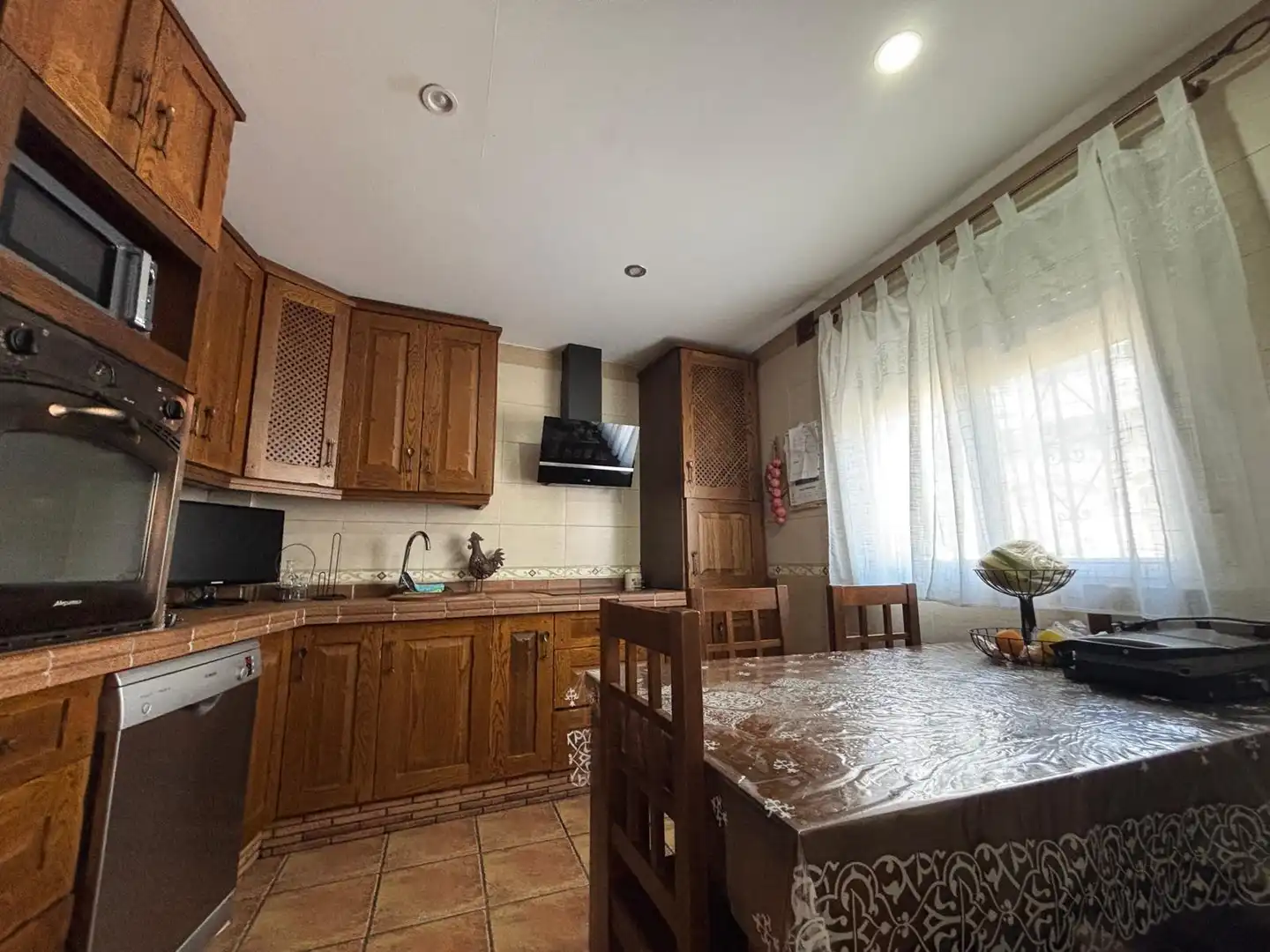 Cuina de Casa adosada en venda en La Línea de la Concepción amb Terrassa