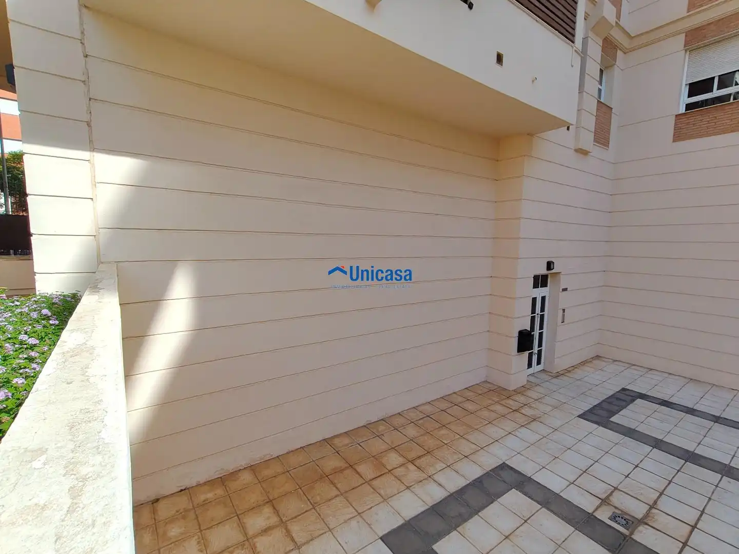 Exterior view of Commercial properties for sale in Málaga