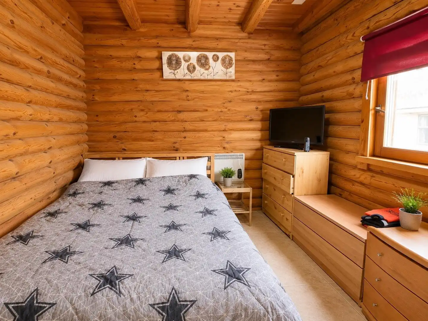 Habitación de Casa o chalet en venta en Orihuela con Calefacción, Jardín privado y Terraza