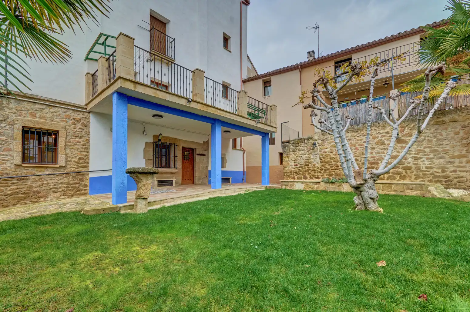 Exterior view of Detached homes for sale in Mañeru  with Air Conditioner, Heating and Private garden