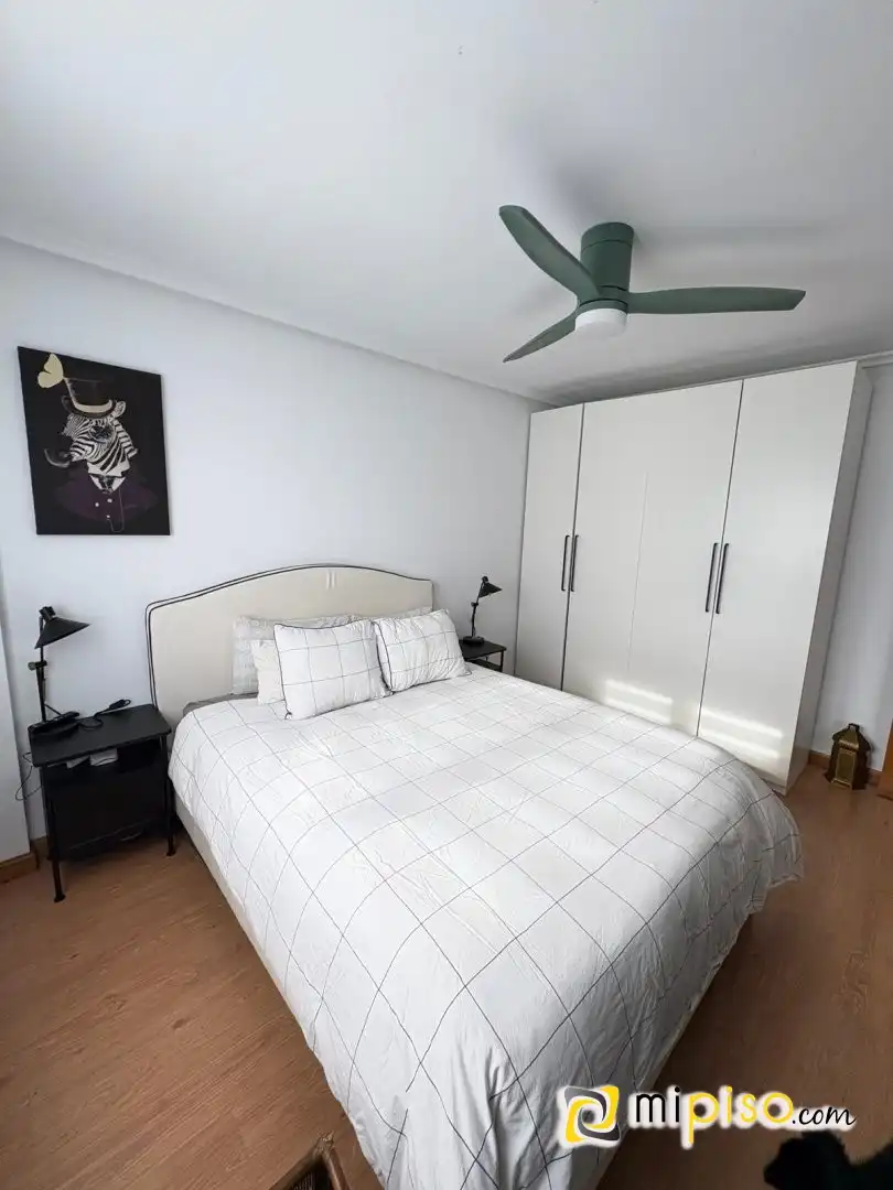 Habitación de Casa adosada en venta en Solórzano con Calefacción y Jardín privado