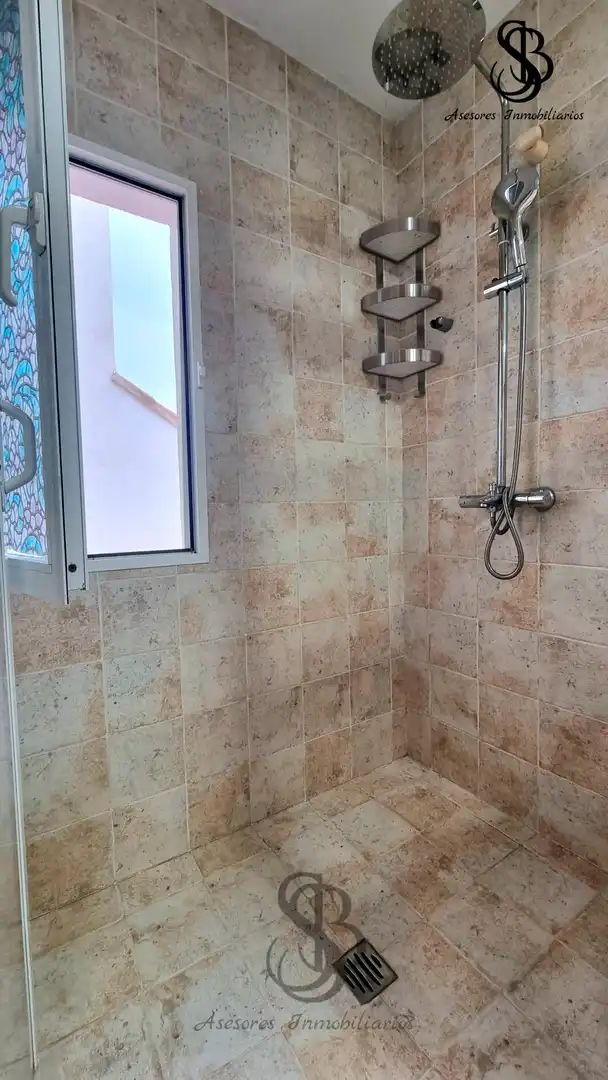 Baño de Casa adosada en venta en Sant Joan d'Alacant con Aire acondicionado, Calefacción y Parquet