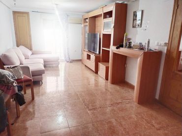 Wohnung mit Balkon zum Verkauf in Elche ciudad