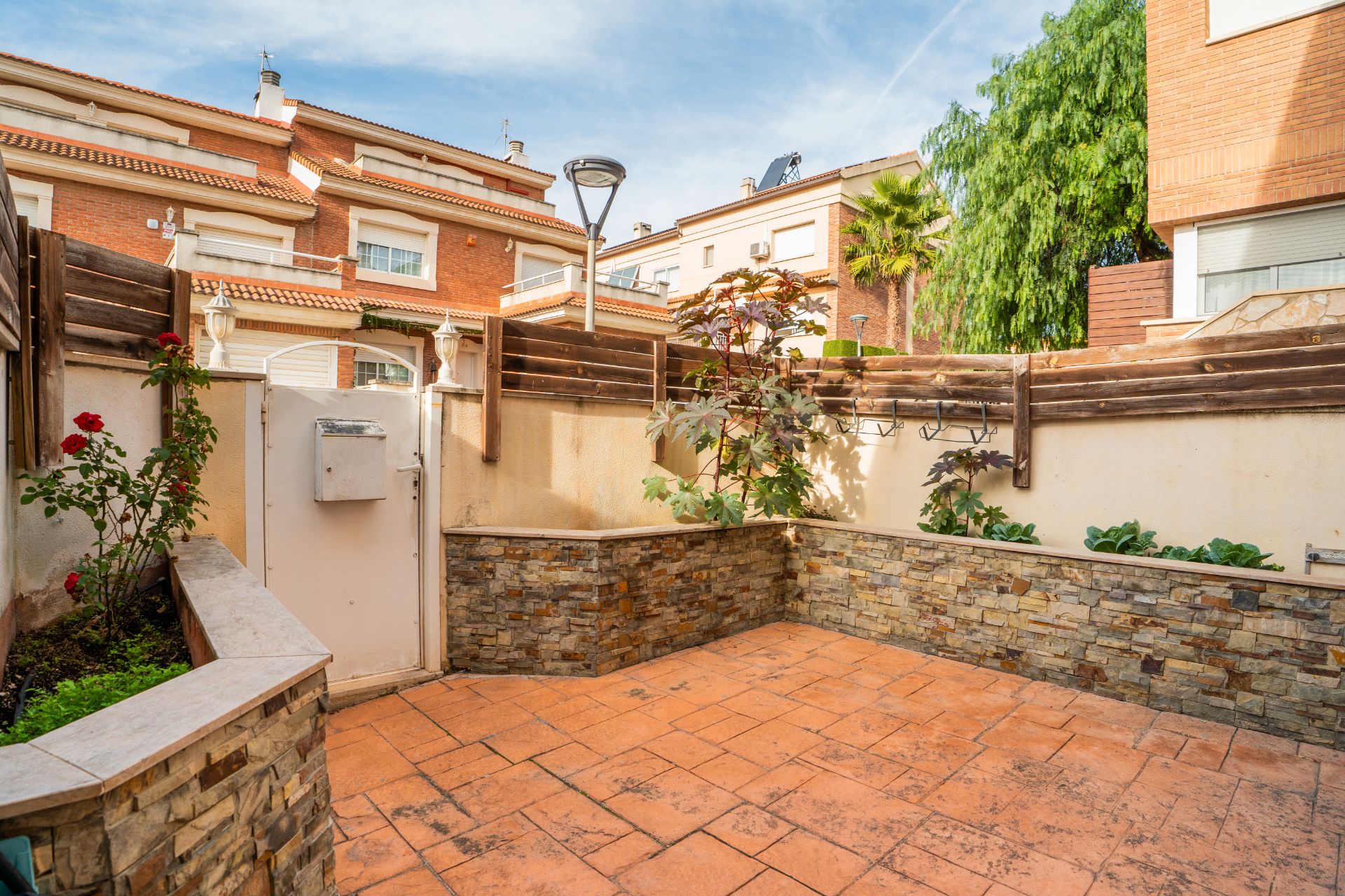 Terrassa de Casa adosada en venda en Valls amb Aire condicionat, Calefacció i Jardí privat