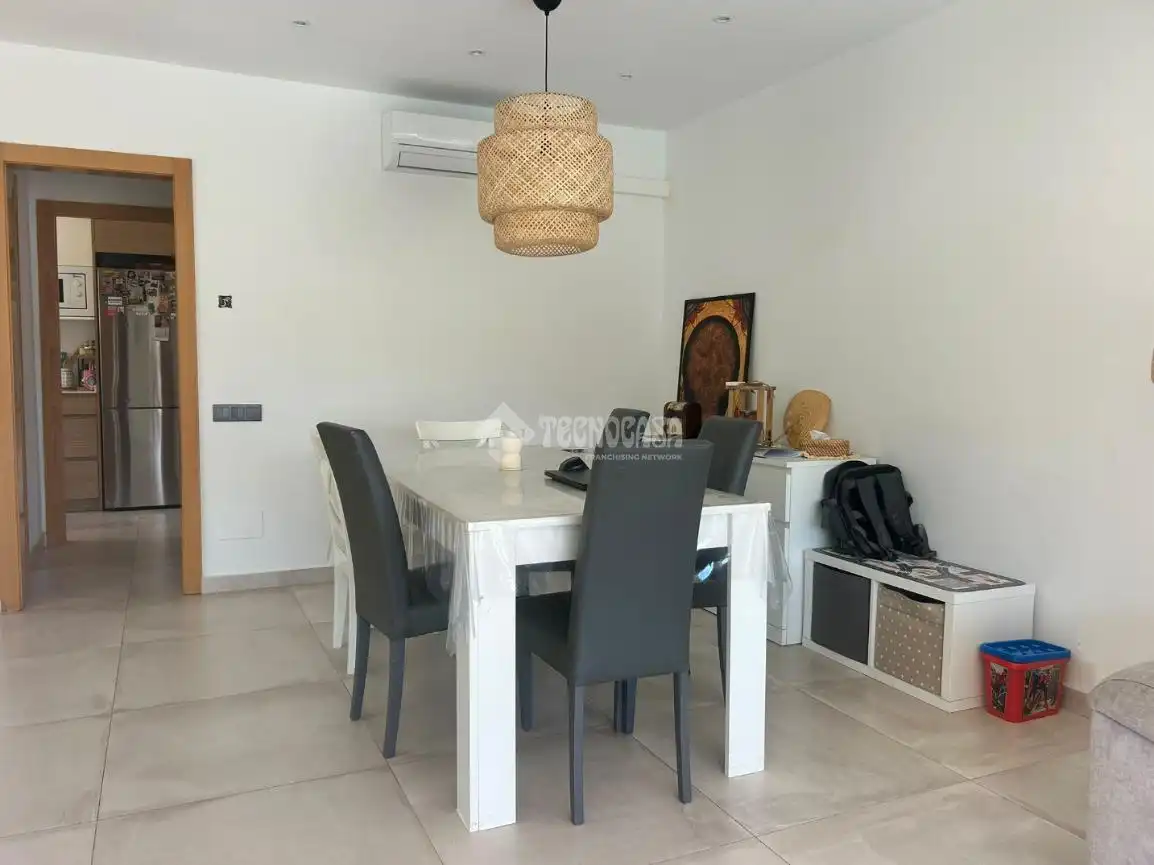Casa amb terrassa en venda a Sant Vicenç Dels Horts, imagen 9