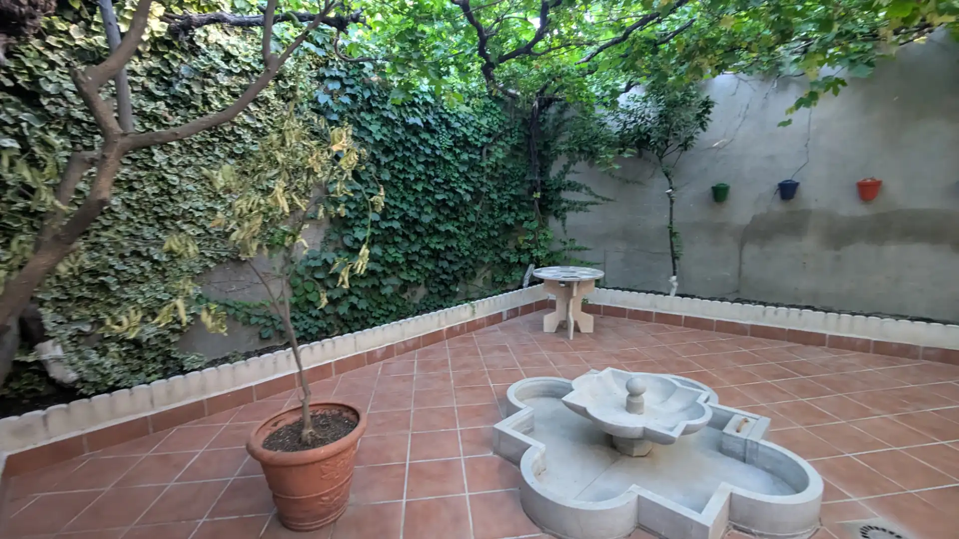 Terraza de Casa adosada en venta en Las Gabias con Calefacción y Terraza