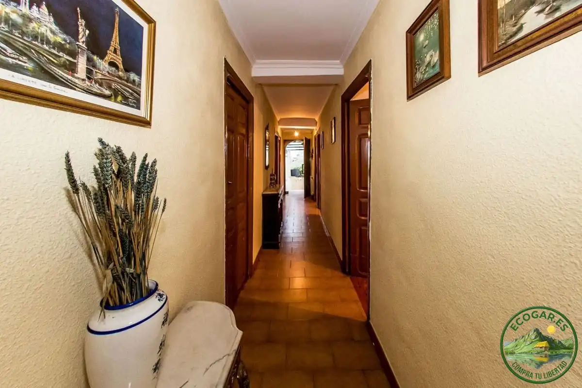 Haus oder Chalet zum Verkauf in Corullón mit Heizung, Privatgarten und Parkett