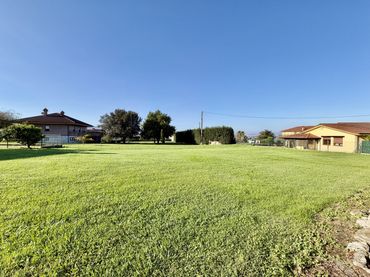 Terreno residencial en venta en Pedreña - BARRIO VENECIA 328
