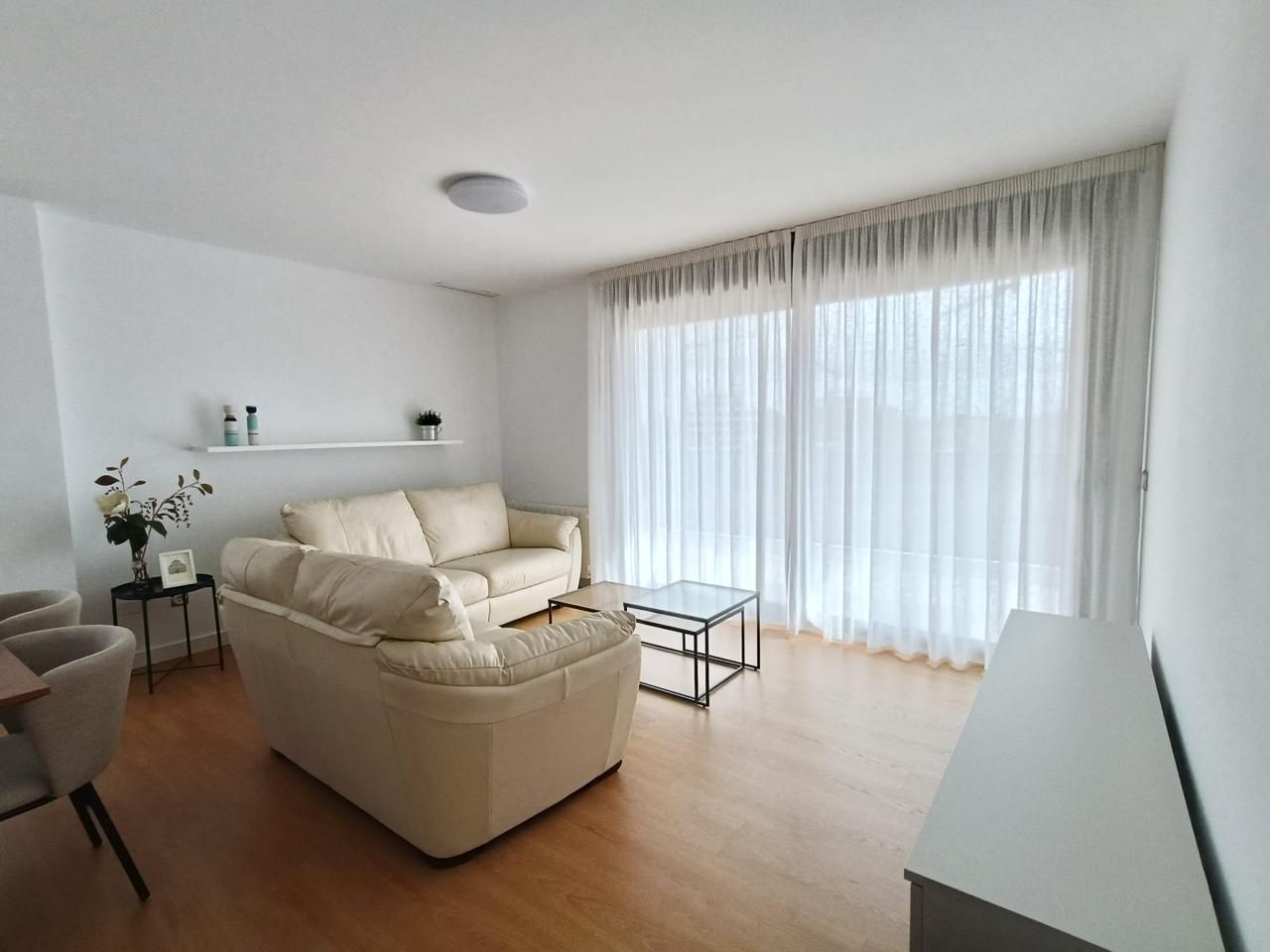 Living room of Flat to rent in  Murcia Capital  with Air Conditioner, Terrace and Furnished