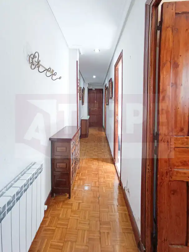 Flat with terrace for sale in Zumalakarregi Kalea, imagen 37