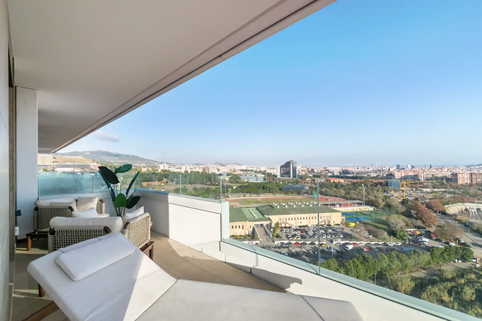Terrassa de Pis de lloguer en Esplugues de Llobregat amb Aire condicionat, Calefacció i Terrassa