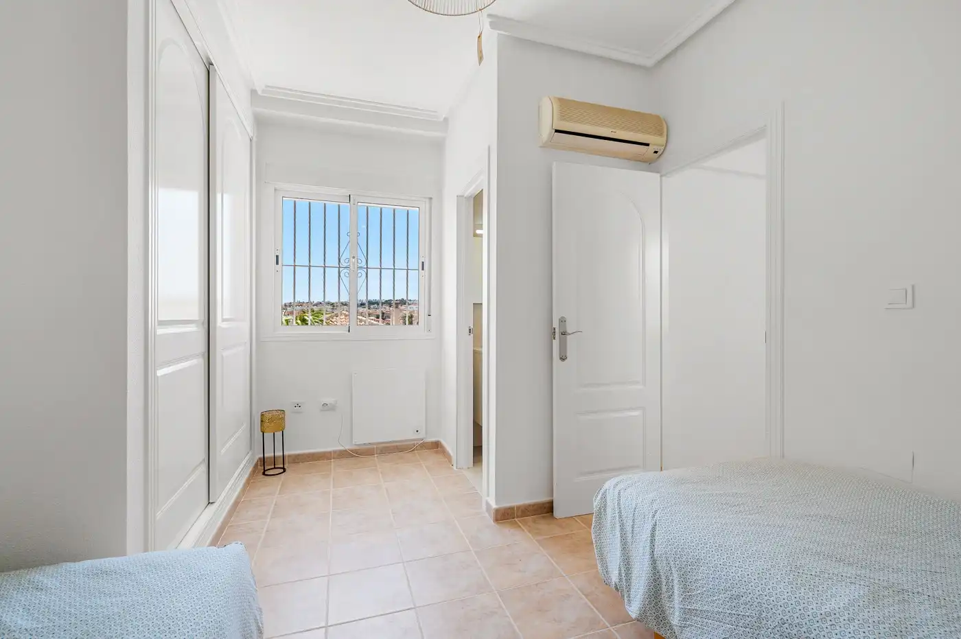 Habitación de Casa adosada en venta en Rojales con Aire acondicionado, Terraza y Piscina
