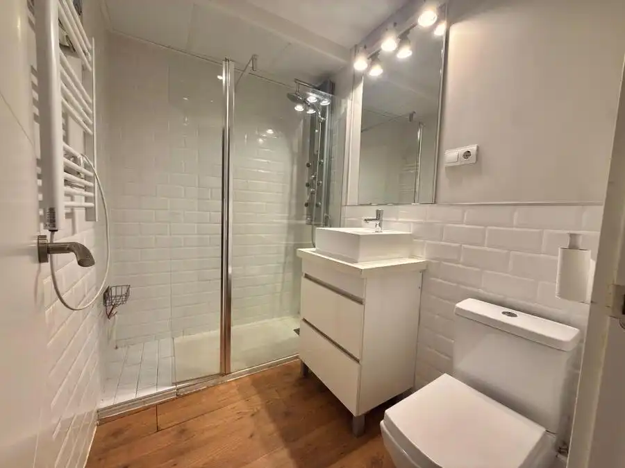 Baño de Local en venta en Chamberí