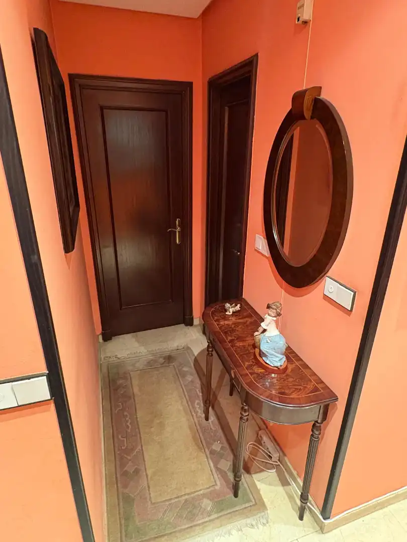 Piso en venta en Ourense Capital  con Calefacción, Parquet y Terraza