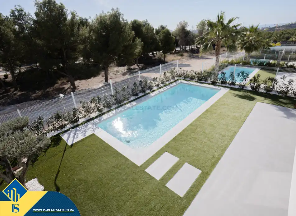 Villa mit Pool zum Verkauf in Golf Bahía, imagen 14