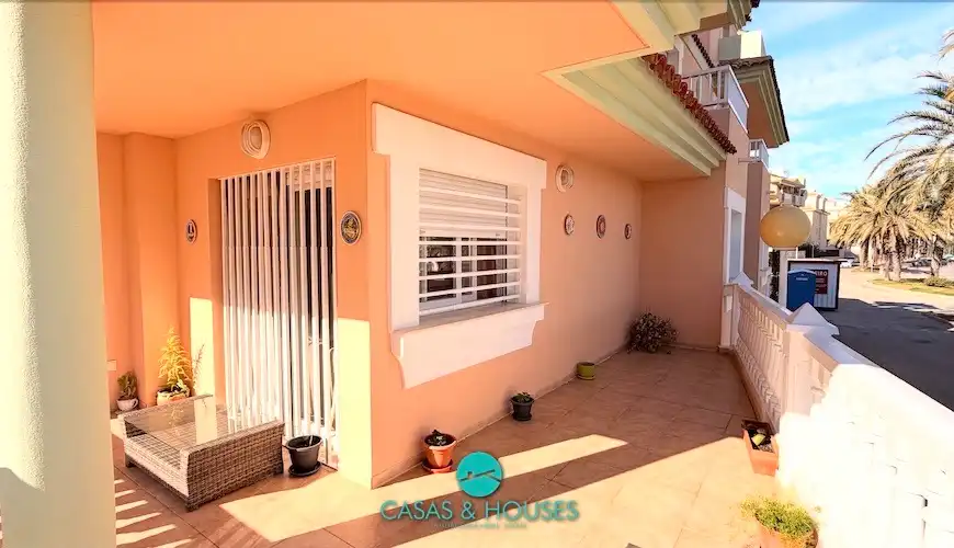 Exterior view of Detached homes for sale in La Manga del Mar Menor  with Air Conditioner, Heating and Private garden