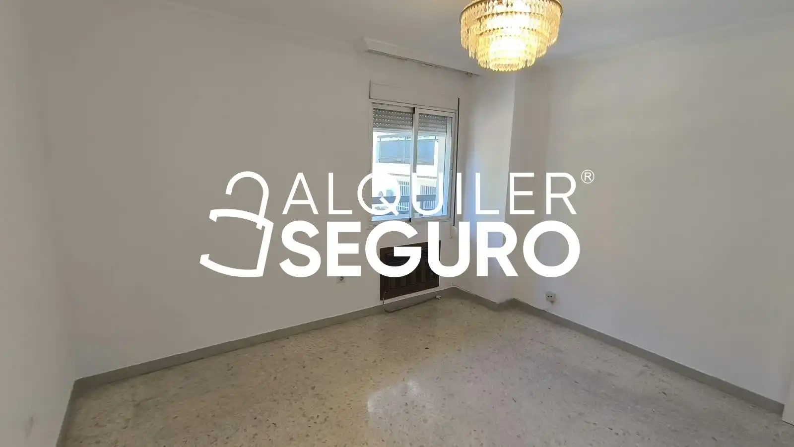 Bedroom of Flat for rent in Sevilla  with Air Conditioner