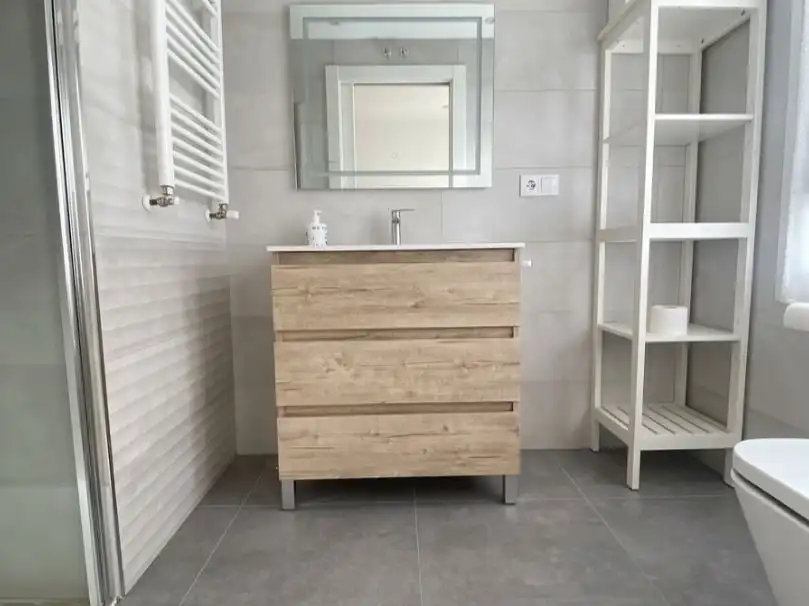Bany de Pis en venda en Santander