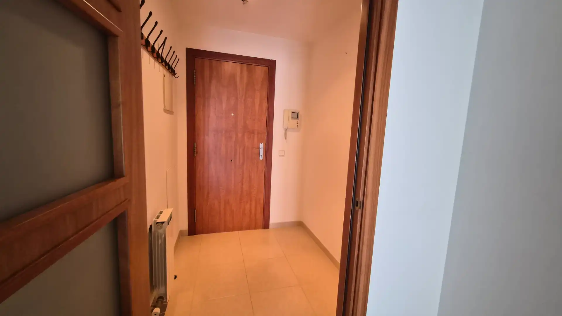 Flat with terrace for sale in Carrer de la Bruguera, imagen 3