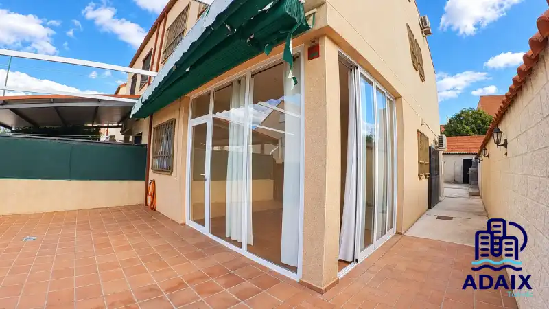 Terrace of Detached homes for sale in Camarenilla, Toledo