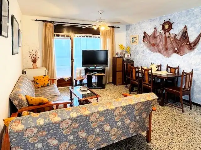 Living room of Apartments for sale in L'Escala  with Terrace, Furnished and Washing machine