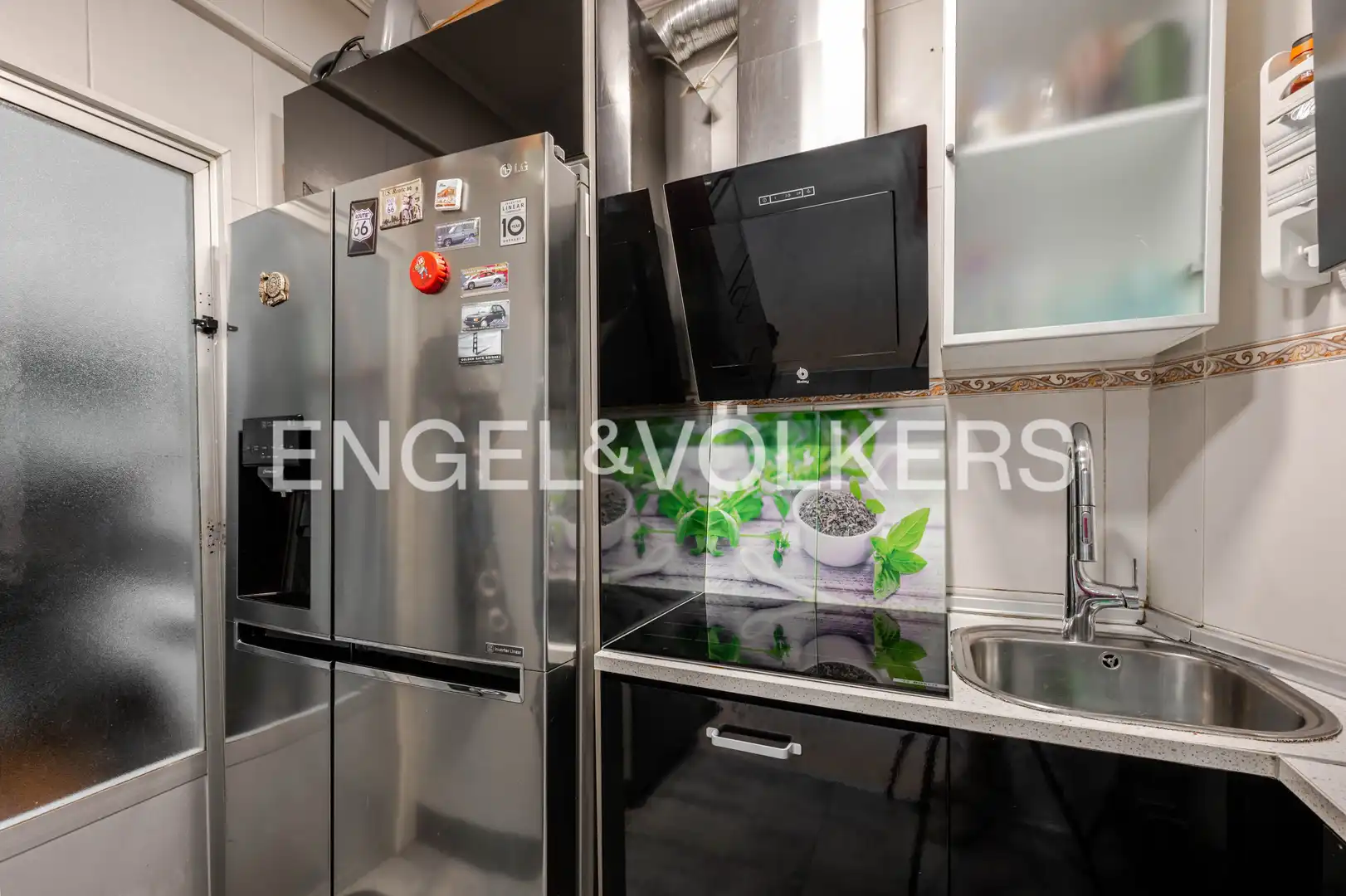 Flat with garden for sale in Zubiaurre Pasealekua, imagen 12