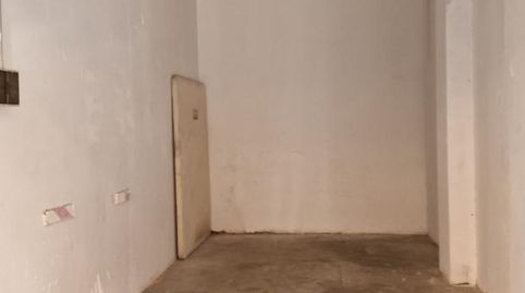 Foto 2 de Garaje de alquiler en Alquenència - Venècia, Alzira