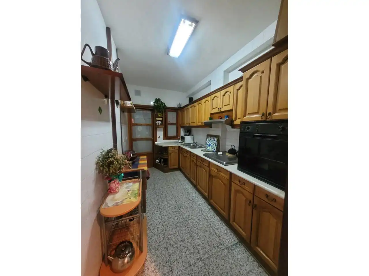 Cocina de Piso en venta en Baza con Calefacción y Trastero
