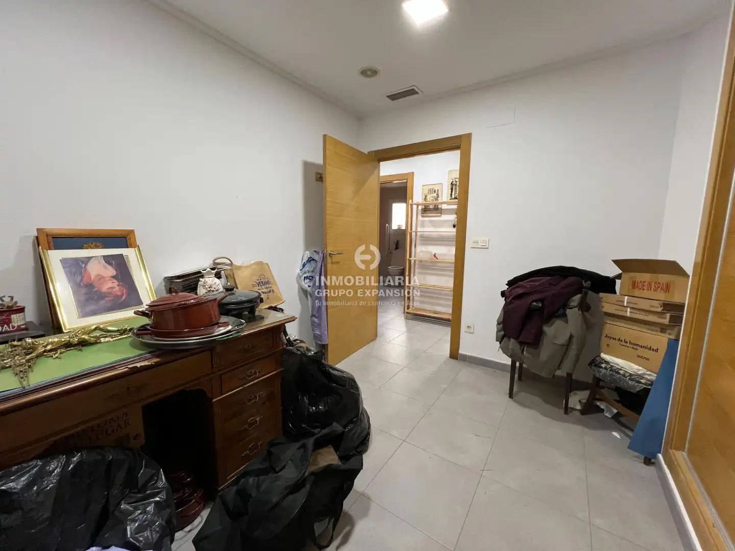 Piso en venta en Aspe con Terraza, Trastero y Amueblado