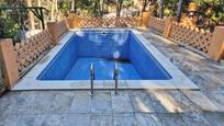 Piscina de Casa o xalet en venda en Gilet amb Terrassa, Piscina i Balcó