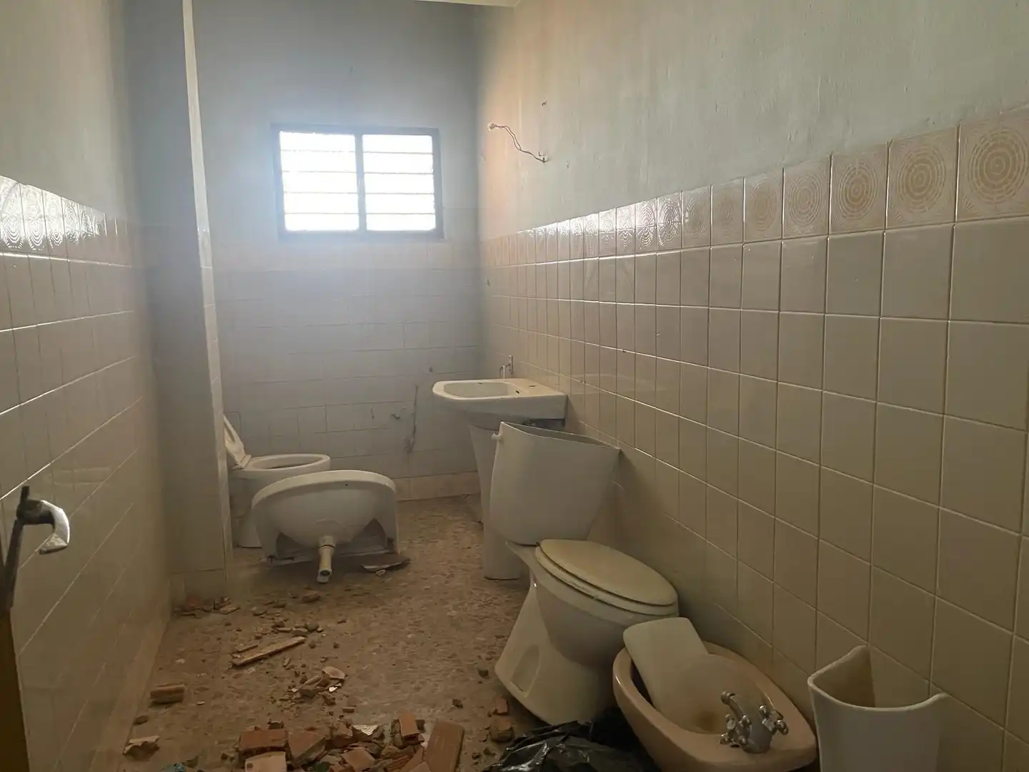 Bany de Edifici en venda en Monóvar  / Monòver