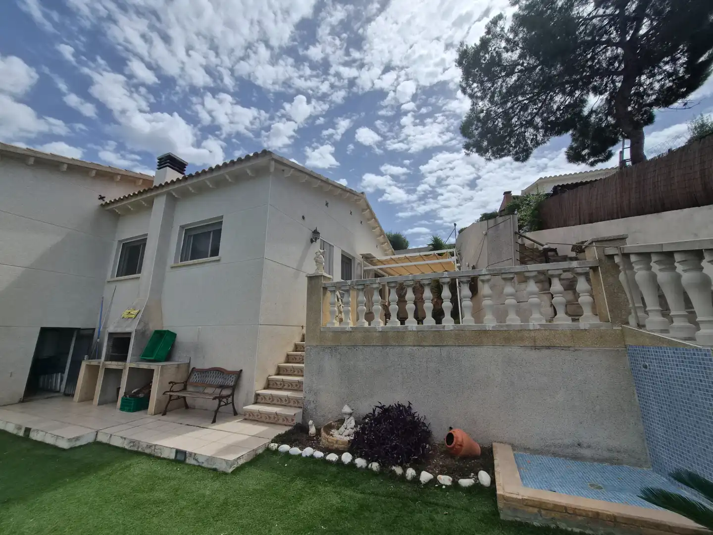 Vista exterior de Casa o chalet en venta en Roda de Berà con Calefacción, Jardín privado y Terraza
