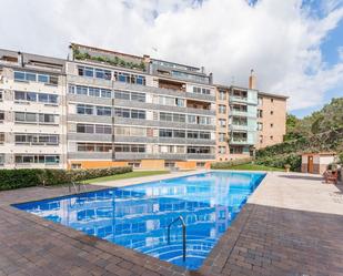 Piscina de Pis en venda en Granollers amb Aire condicionat, Jardí privat i Traster