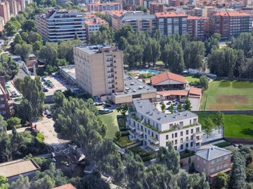Apartment mit Pool zum Verkauf in Calle Ponce de León 1