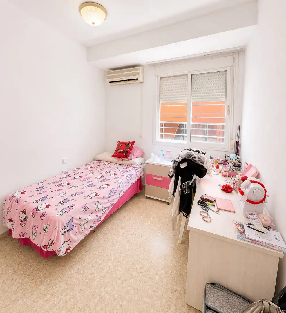 Bedroom of Duplexes for sale in Sevilla  with Air Conditioner and Terrace