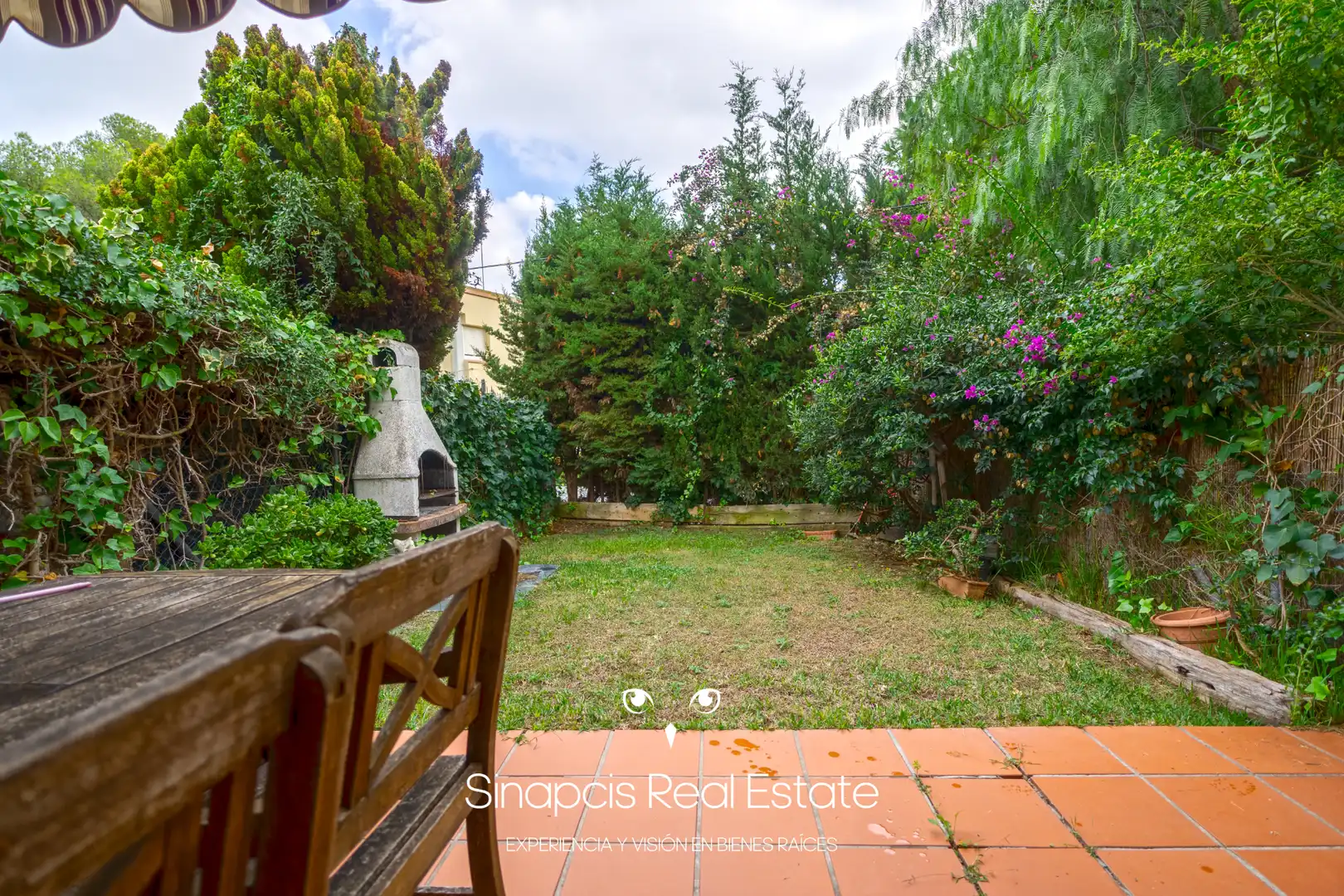 Casa adosada en venta en El Poal