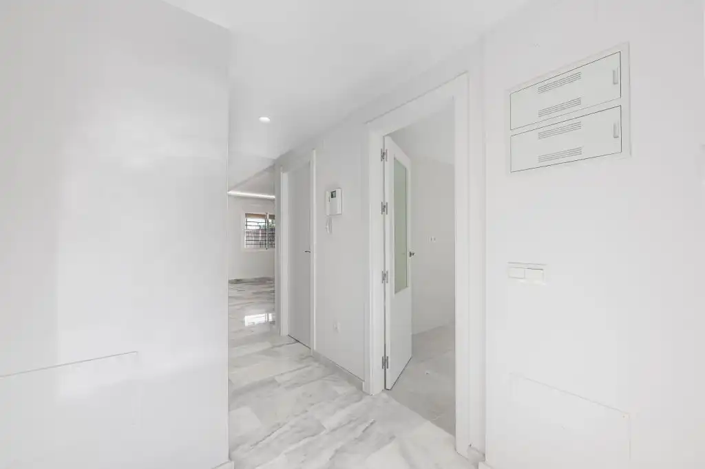 Terraced house with pool for sale in Calle Adarves de Calypso, imagen 23