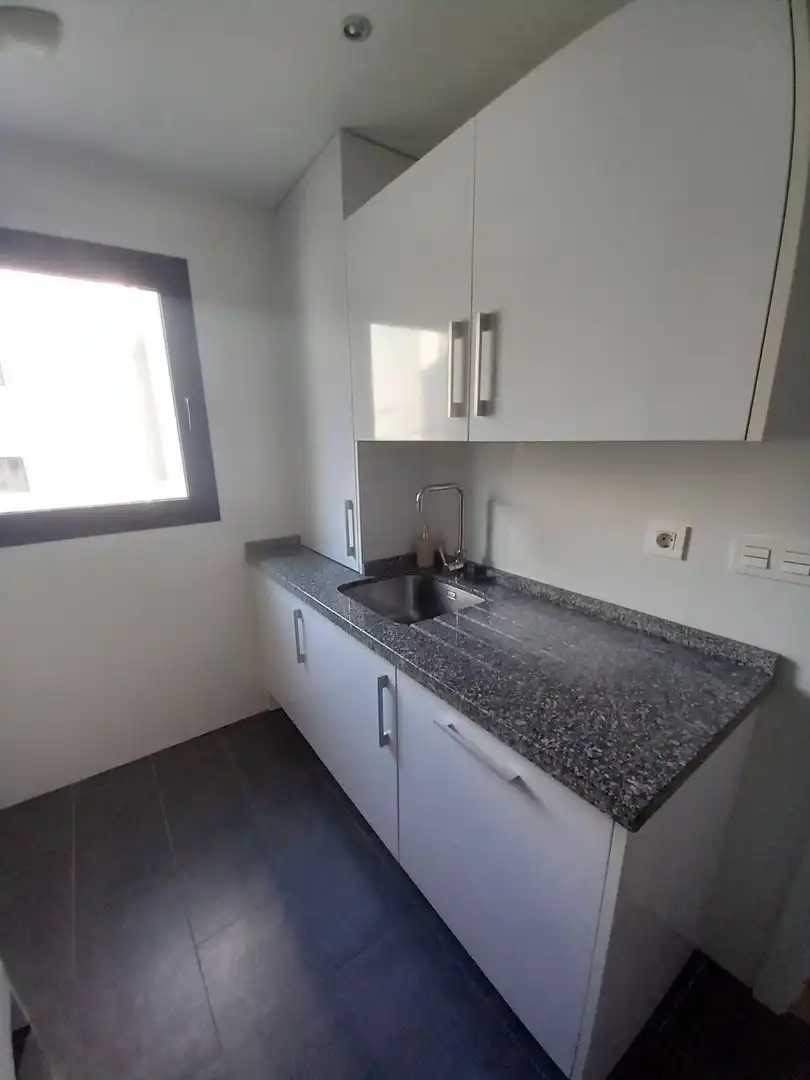 Cocina de Piso de alquiler en Málaga con Terraza, Trastero y Horno