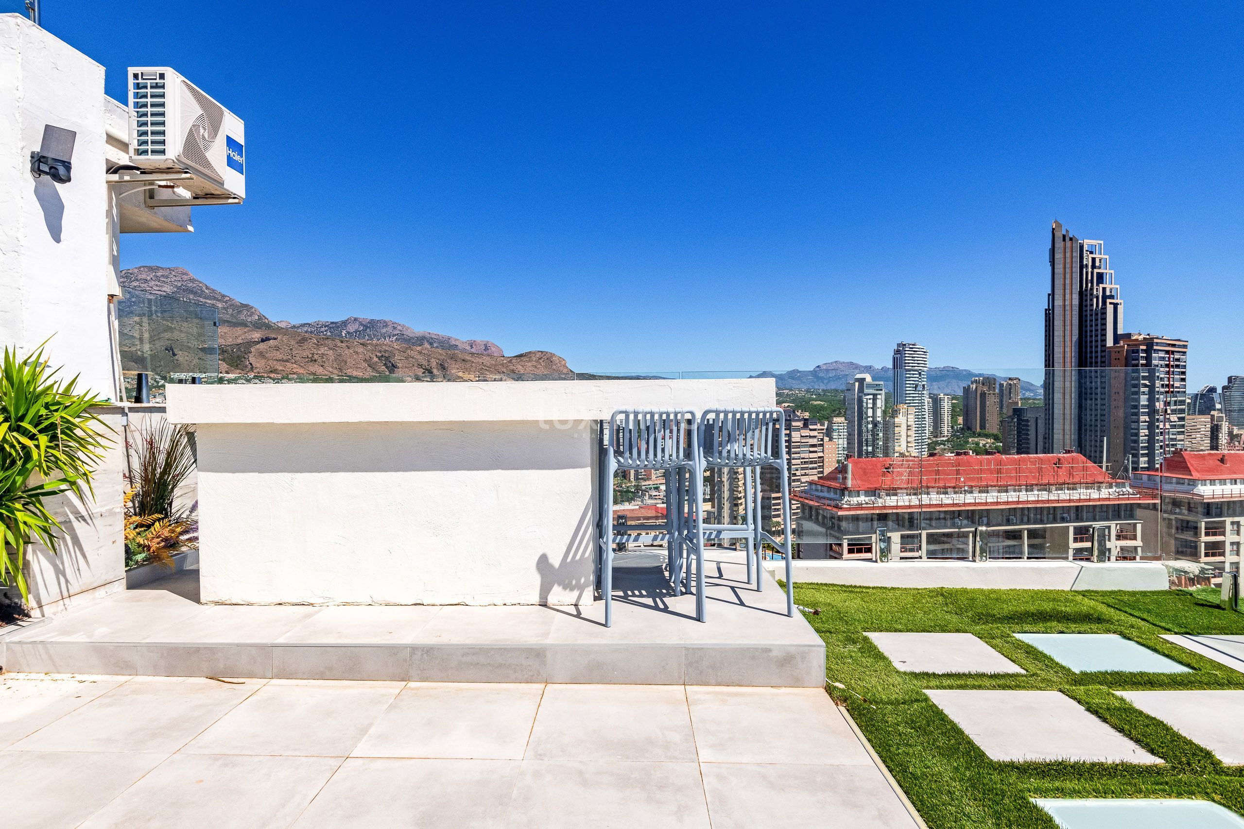 Exterior view of Attic for sale in Villajoyosa / La Vila Joiosa  with Air Conditioner, Private garden and Terrace
