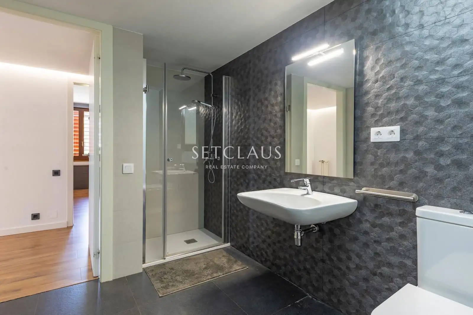 Baño de Casa o chalet en venta en Badalona con Aire acondicionado, Terraza y Trastero