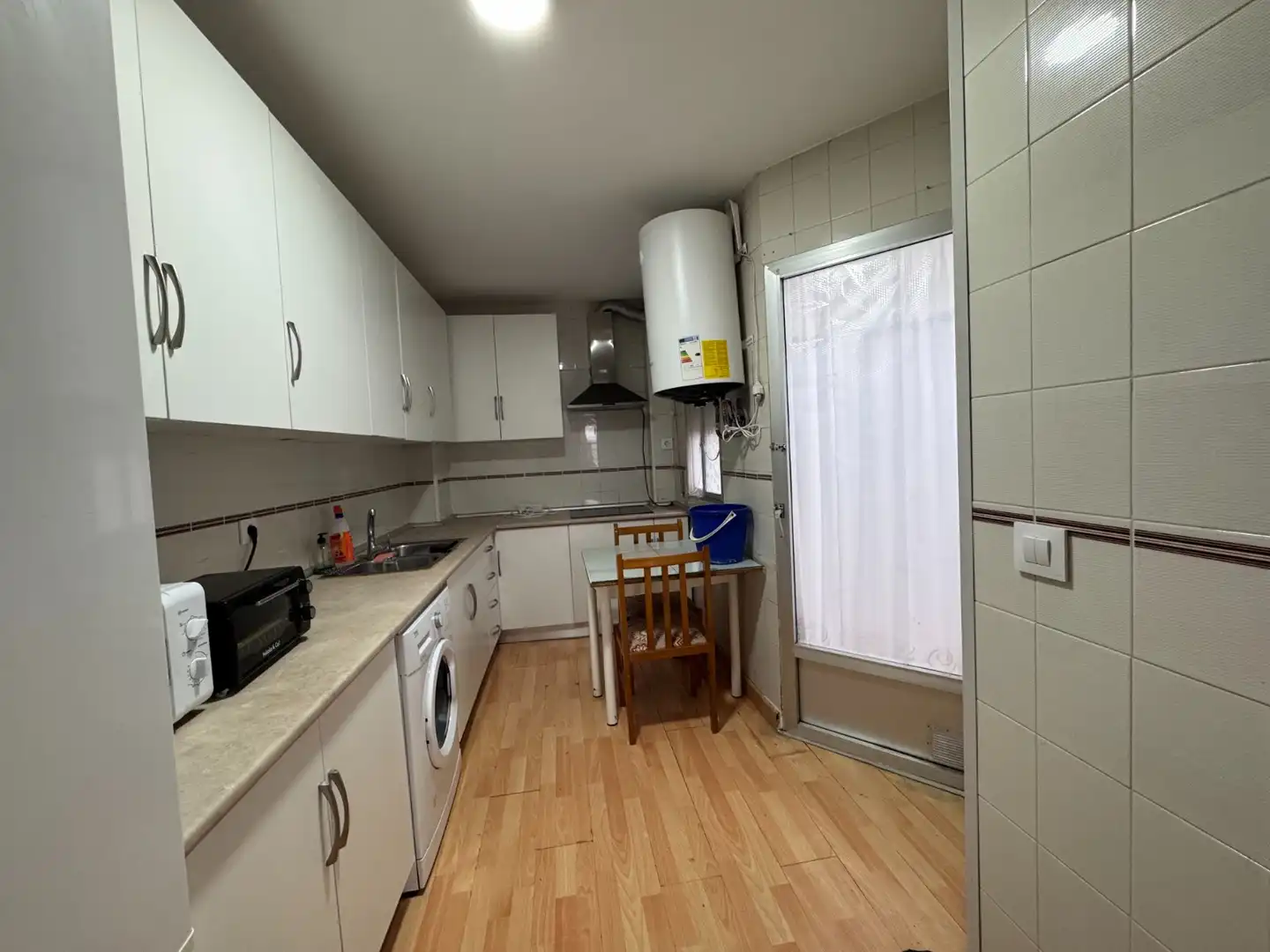 Kitchen of Flat for sale in Cáceres