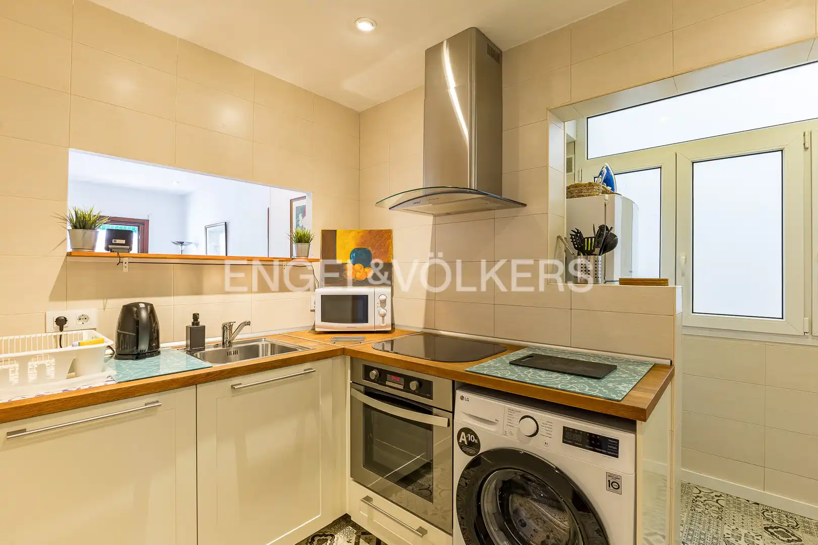 Kitchen of Flat for sale in Barcelona  with Air Conditioner, Heating and Parquet flooring