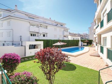Flat with pool for sale in L'Olla