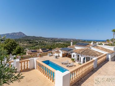 Villa con piscina in vendita a Cap Martí - El Tossalet - Pinomar