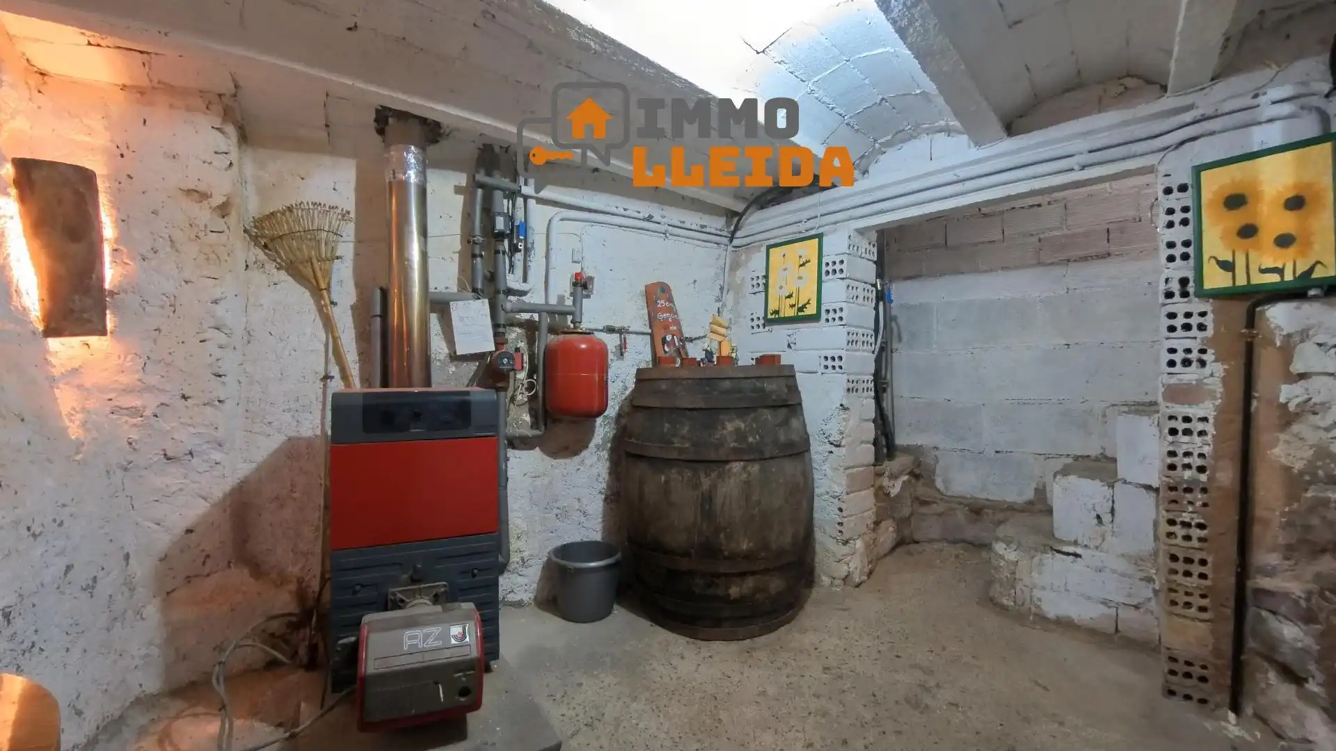 Casa adosada en venda en Artesa de Segre amb Calefacció, Moblat i Balcó