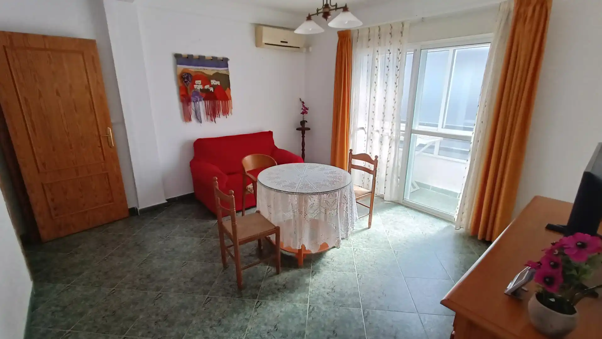 Living room of Flat for sale in Isla Cristina  with Air Conditioner, Furnished and Oven